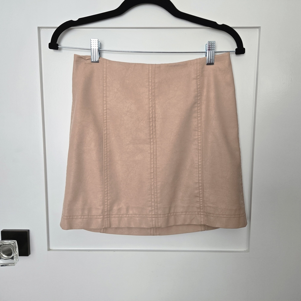 Free People Light Pink Leather Mini Skirt Size 2
